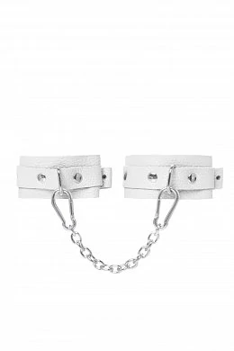 7b8ce46c-c6e2-4320-a6ff-0117743975e1