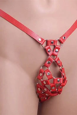 Мужские трусики изготовлены из натуральной кожи