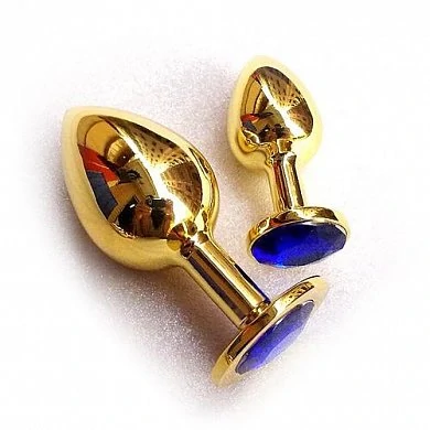 Золотая анальная пробка с шикарным стразом синего цвета