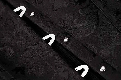 b6e69afb3b7229d32a1f4c779d95d5e0